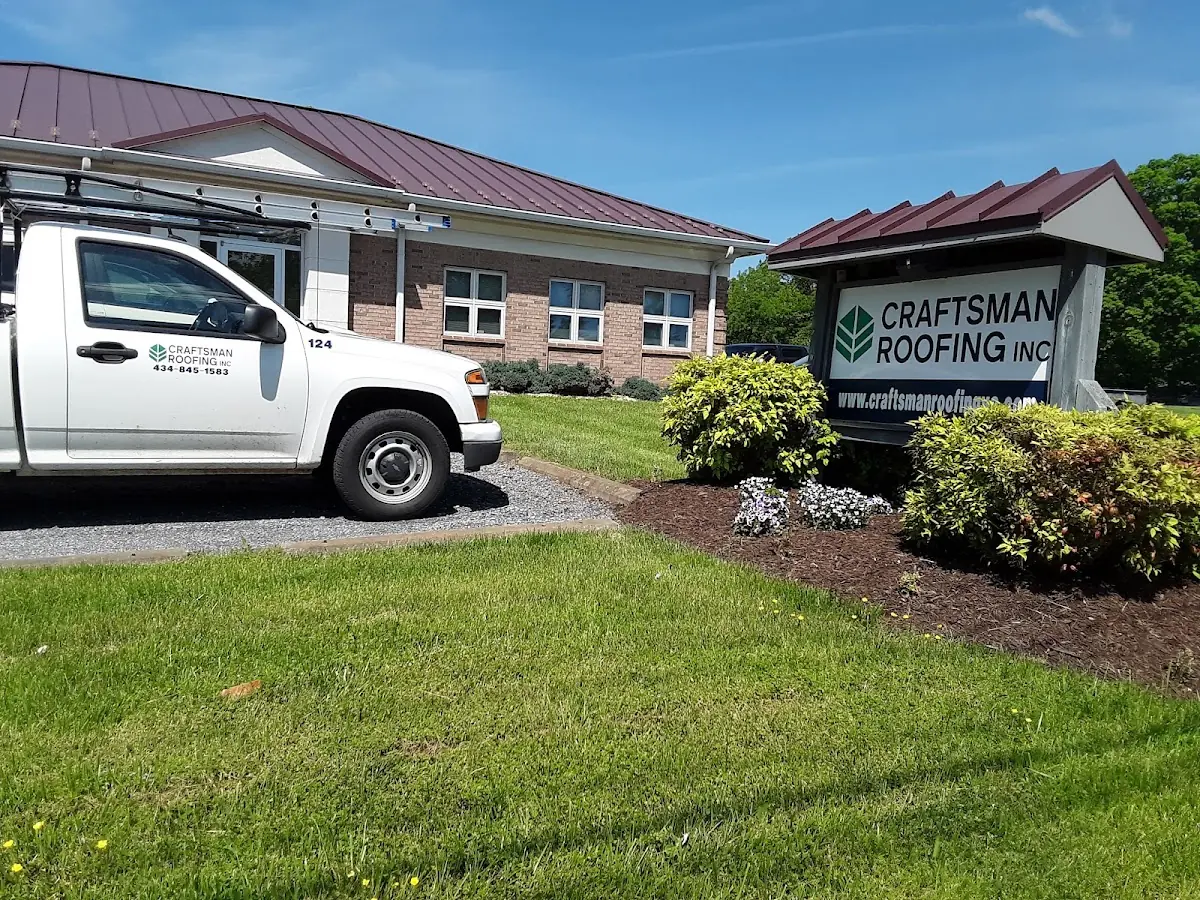 Quality Soffit & Fascia Repair by experienced craftsmen in Fountainville